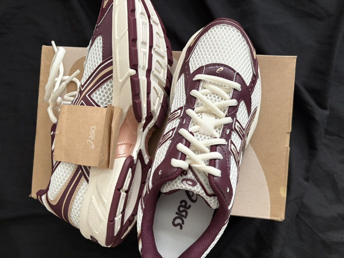 Asics Asics Gel Cream/Oxblood Red Size US 8.5 / IT 38.5 - 2 Thumbnail