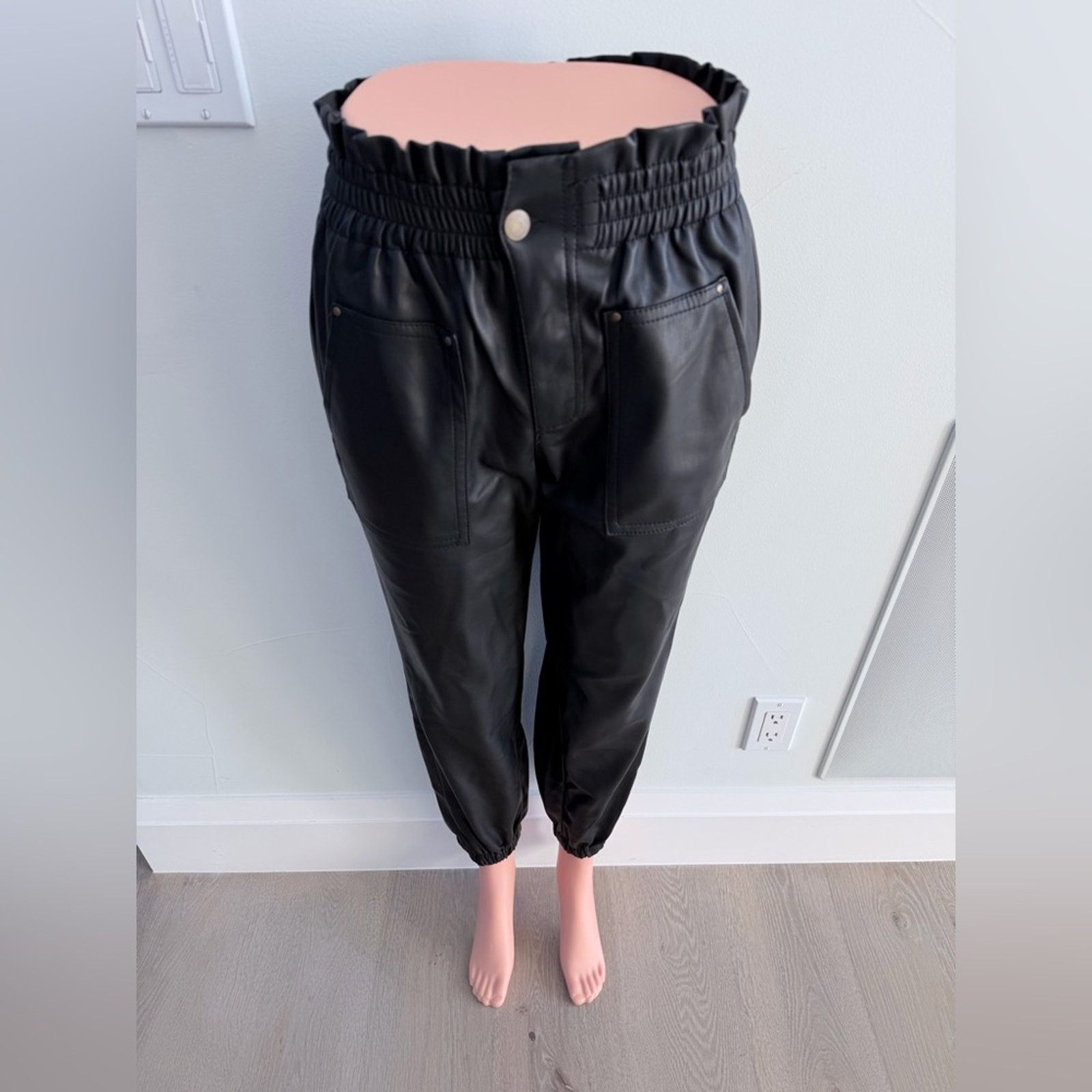 Other New Y2K Black Faux Leather Jogger Pants size S Size 26" / US 2 / IT 38 - 2 Thumbnail