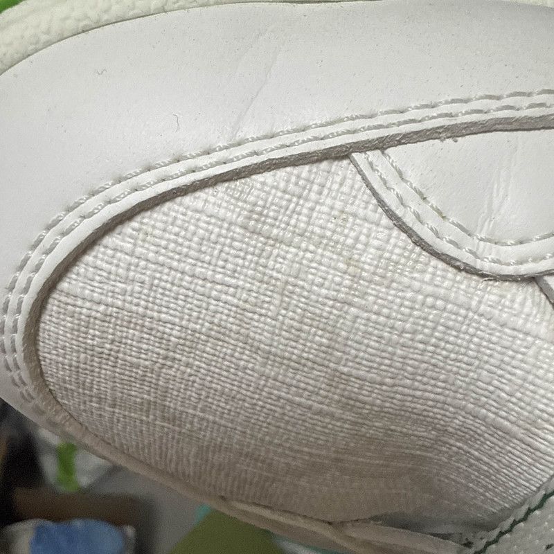 Gucci Gucci Basket Low Top Lace-Up Sneakers - Size US 9.5 / EU 42-43 - 5 Thumbnail