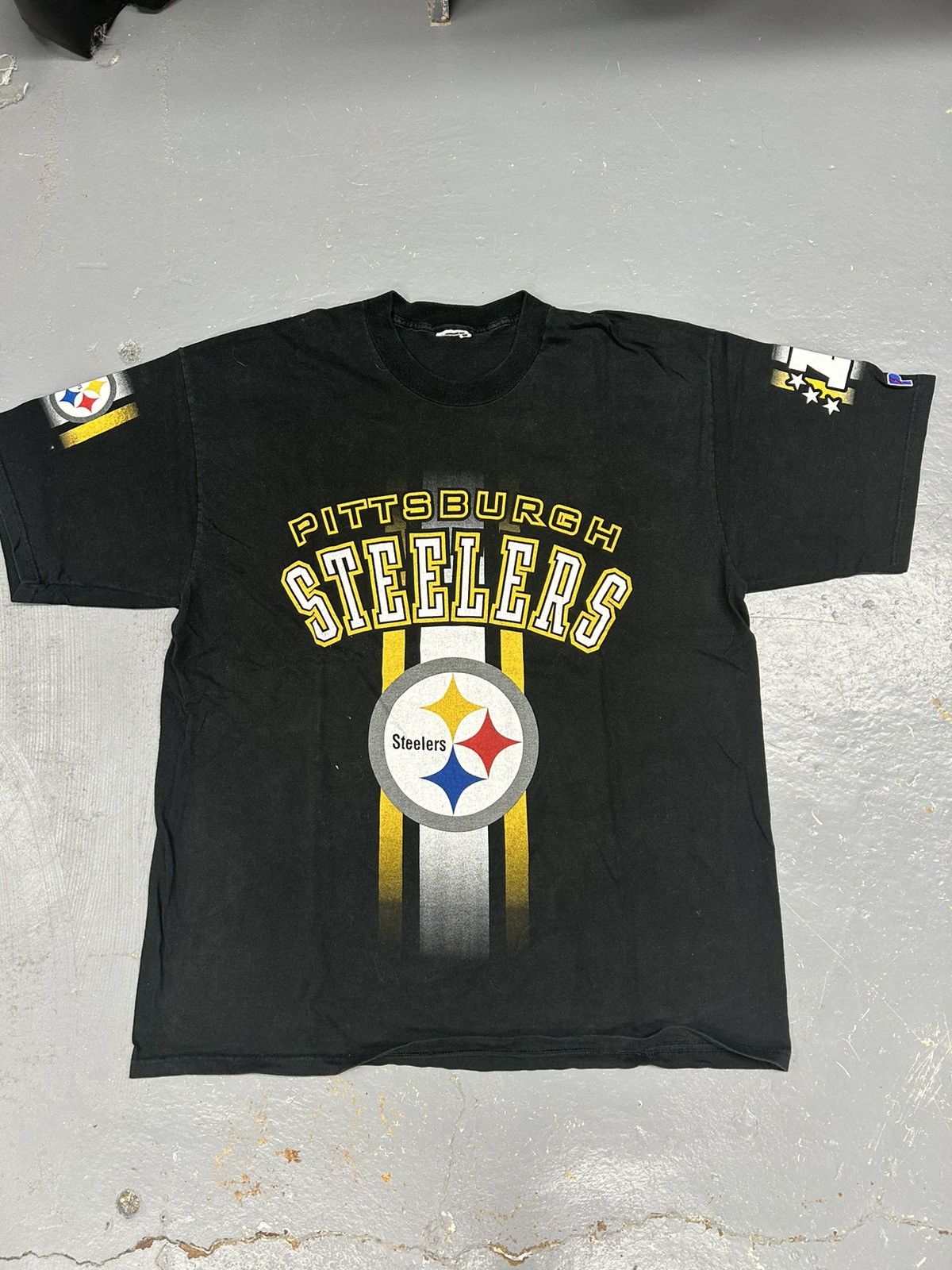 NFL Crazy Vintage 90s Essential Black Steelers NFL Tee Shirt Size US XXL / EU 58 / 5 - 1 Thumbnail