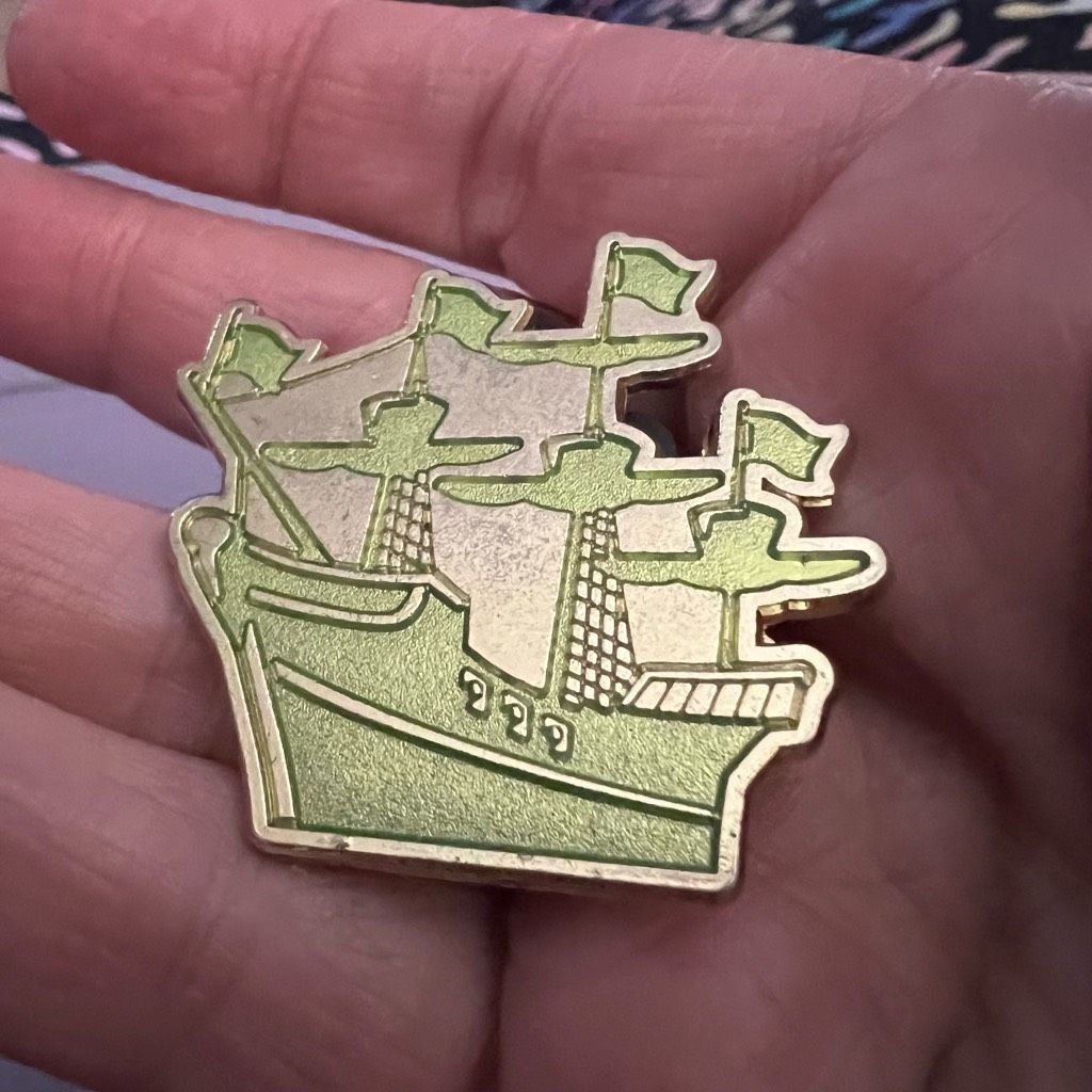 Disney Disney Shanghai Grand Opening Limited Edition #300 Pirates O Size ONE SIZE - 3 Thumbnail