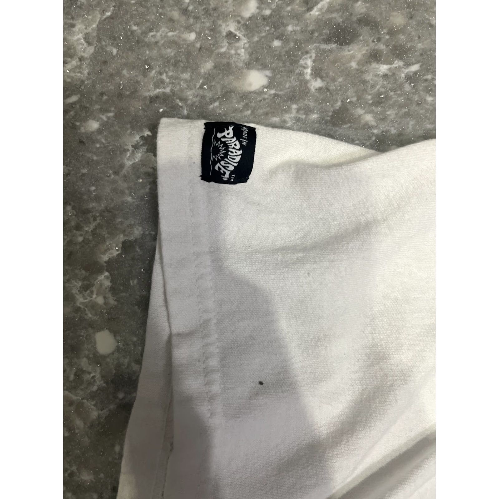 Vintage Made in Paradise T Shirt Mens Size L White Logo Cotton Crew Neck Short Sleeve All Seasons Holiday Funny Mens Regular Fit Mexico Size US L / EU 52-54 / 3 - 4 Thumbnail