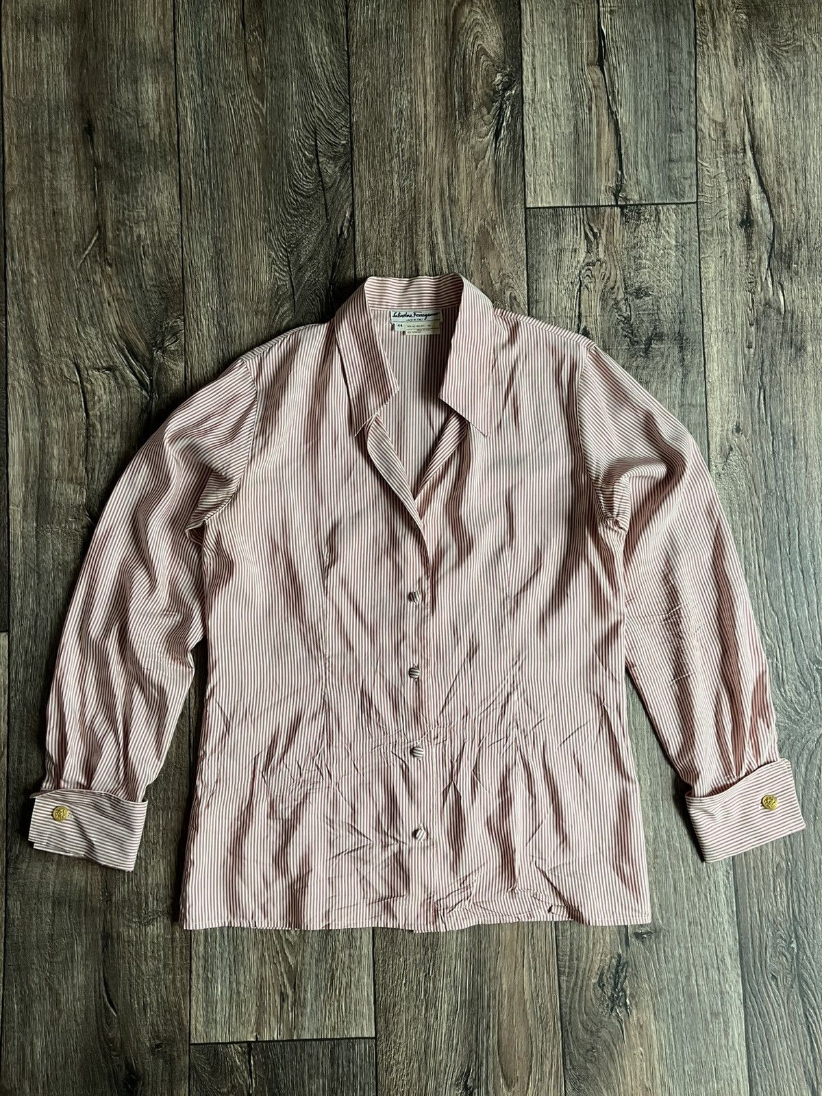 Salvatore Ferragamo VINTAGE SALVATORE FERRAGAMO STRIPED SILK SHIRT MADE IN ITALY Size M / US 6-8 / IT 42-44 - 1 Thumbnail
