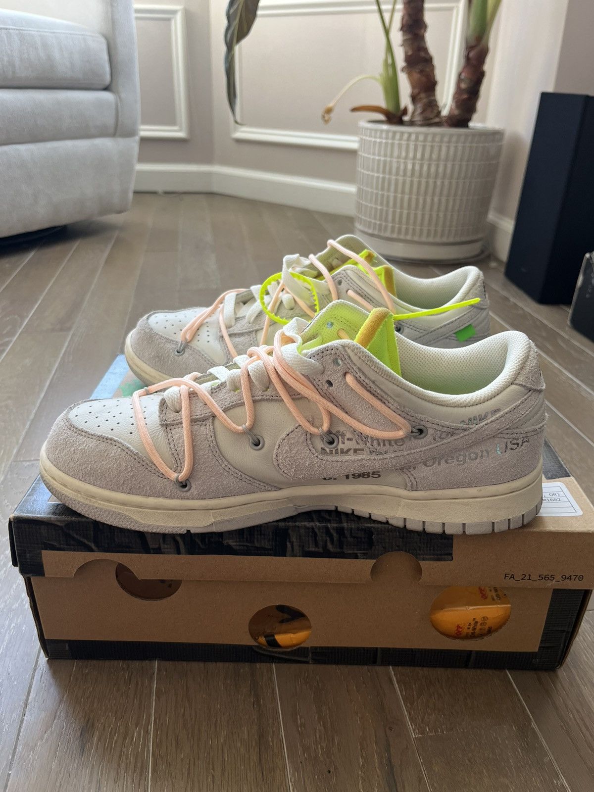 Nike × Off-White Nike x Off White Dunk Lot 12 Size US 9.5 / EU 42-43 - 6 Thumbnail