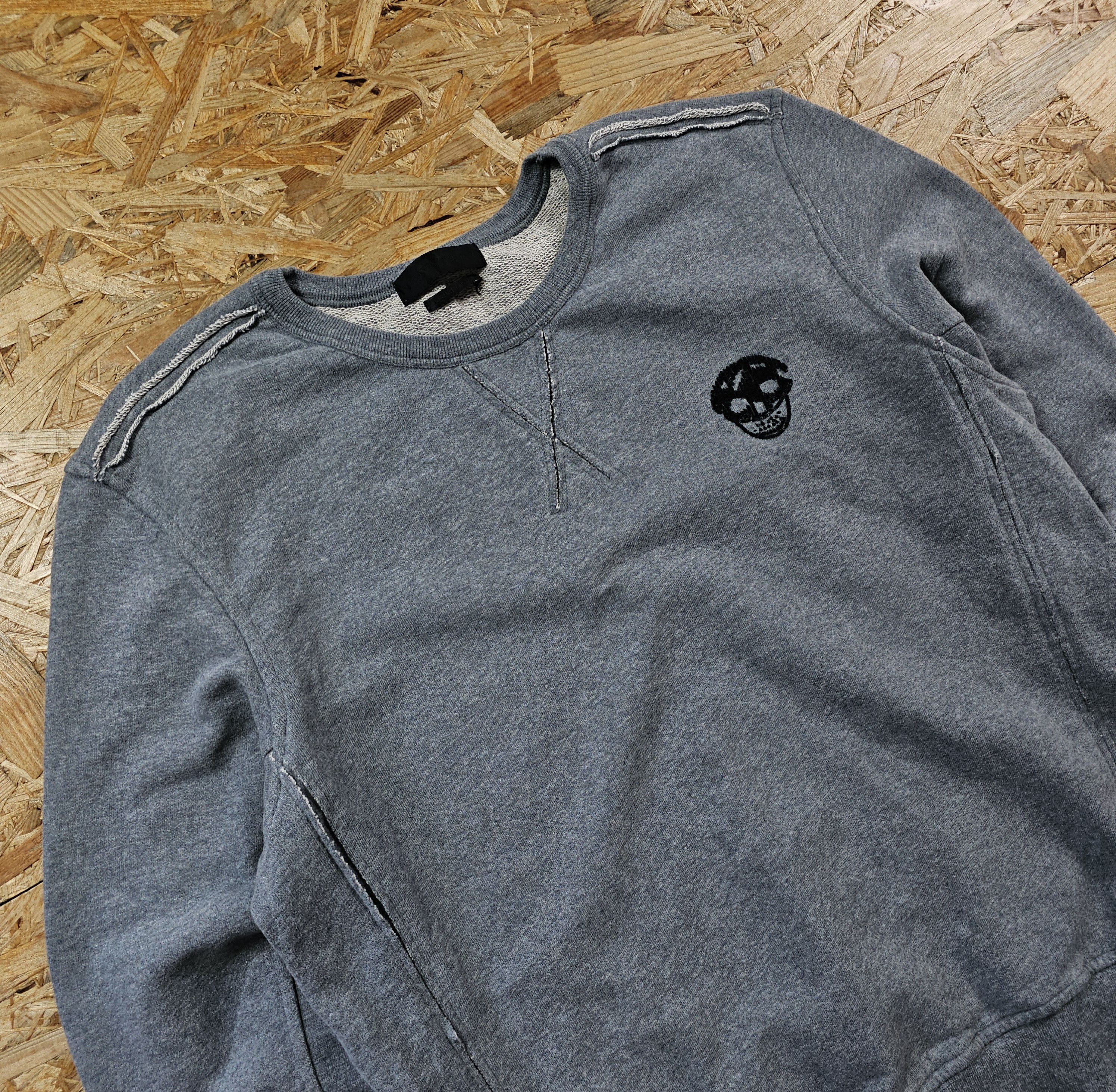 Alexander McQueen × Japanese Brand × Vintage ALEXANDER MCQUEEN DESIGNER SWEATSHIRT CASUAL SKATER M Size US M / EU 48-50 / 2 - 3 Thumbnail