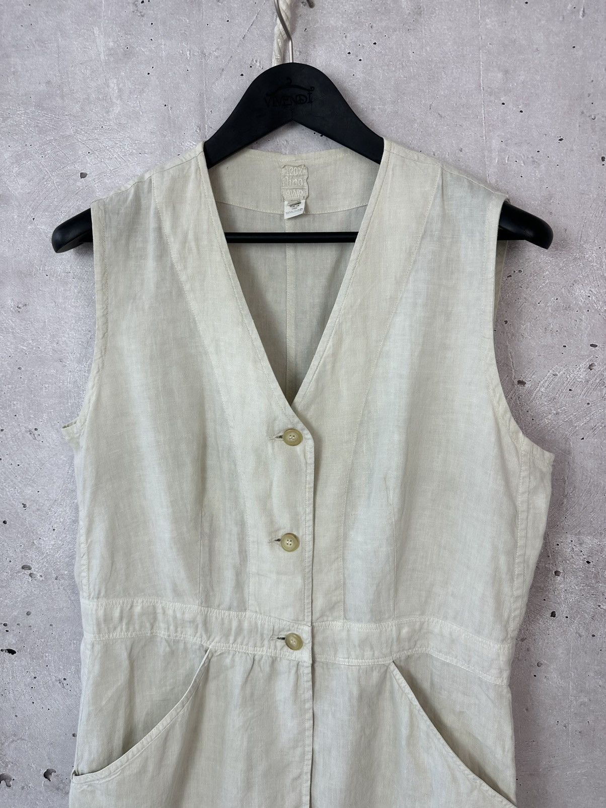 120% Lino 120% Lino Beige Sleevelessc Buttons Women’s Vest Size XL / US 12-14 / IT 48-50 - 2 Thumbnail