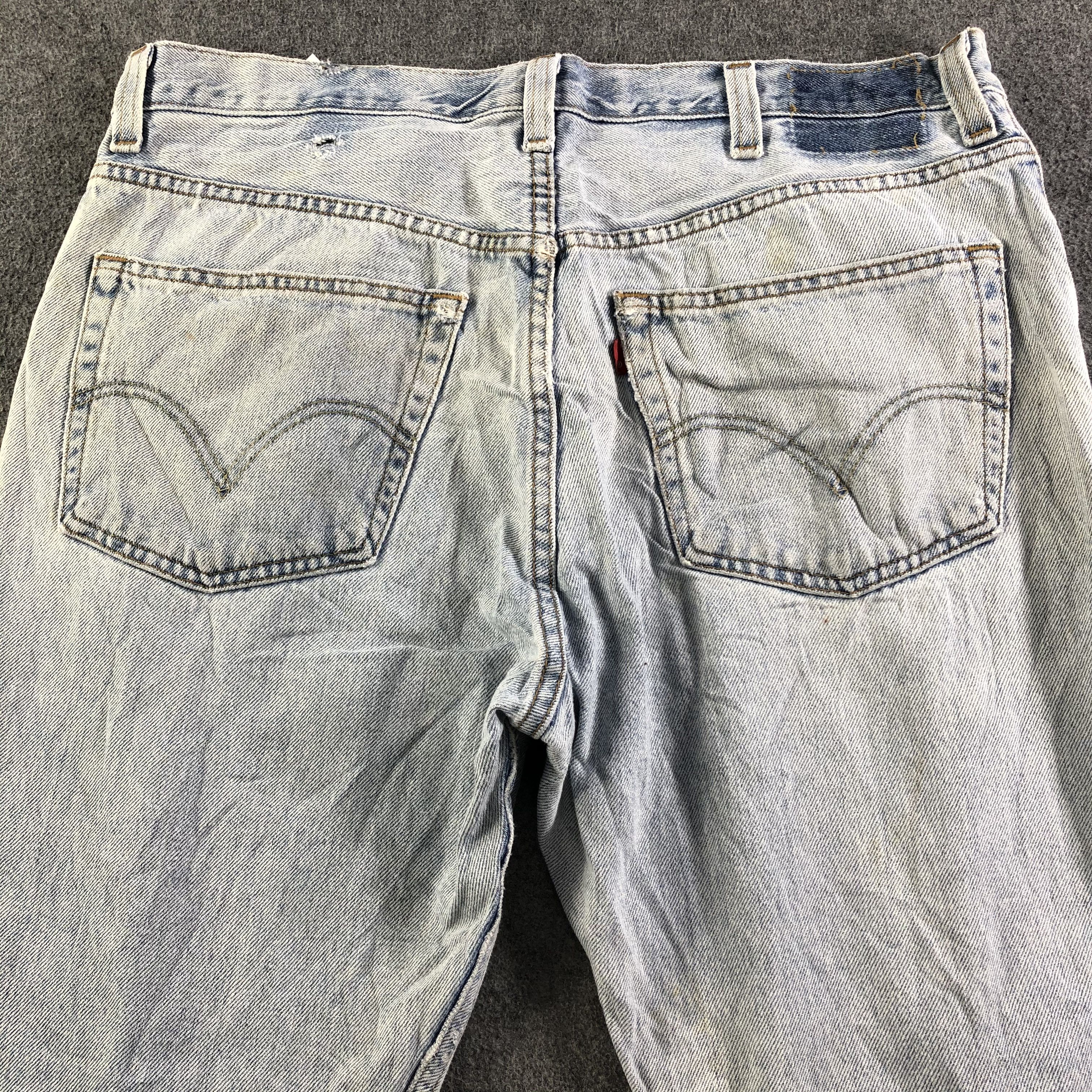 Levi's Vintage Light Wash Levis 505 Jeans-J3317 Size US 39 - 4 Thumbnail