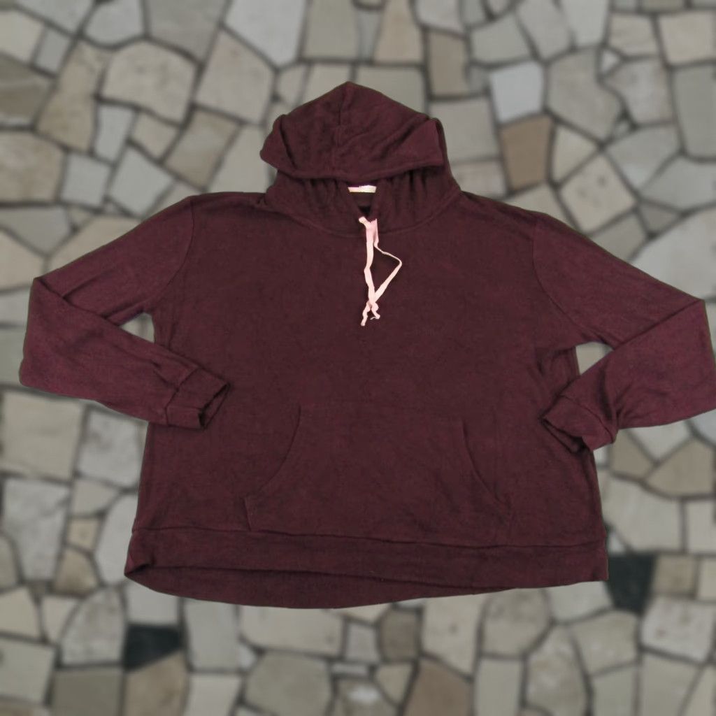 Brandy Melville Brandy Melville John Galt Hoodie Sweater Womens One Size Red Burgundy Knit Pullover Hooded Knit Italy Jumper Casual Regular Size ONE SIZE - 1 Thumbnail