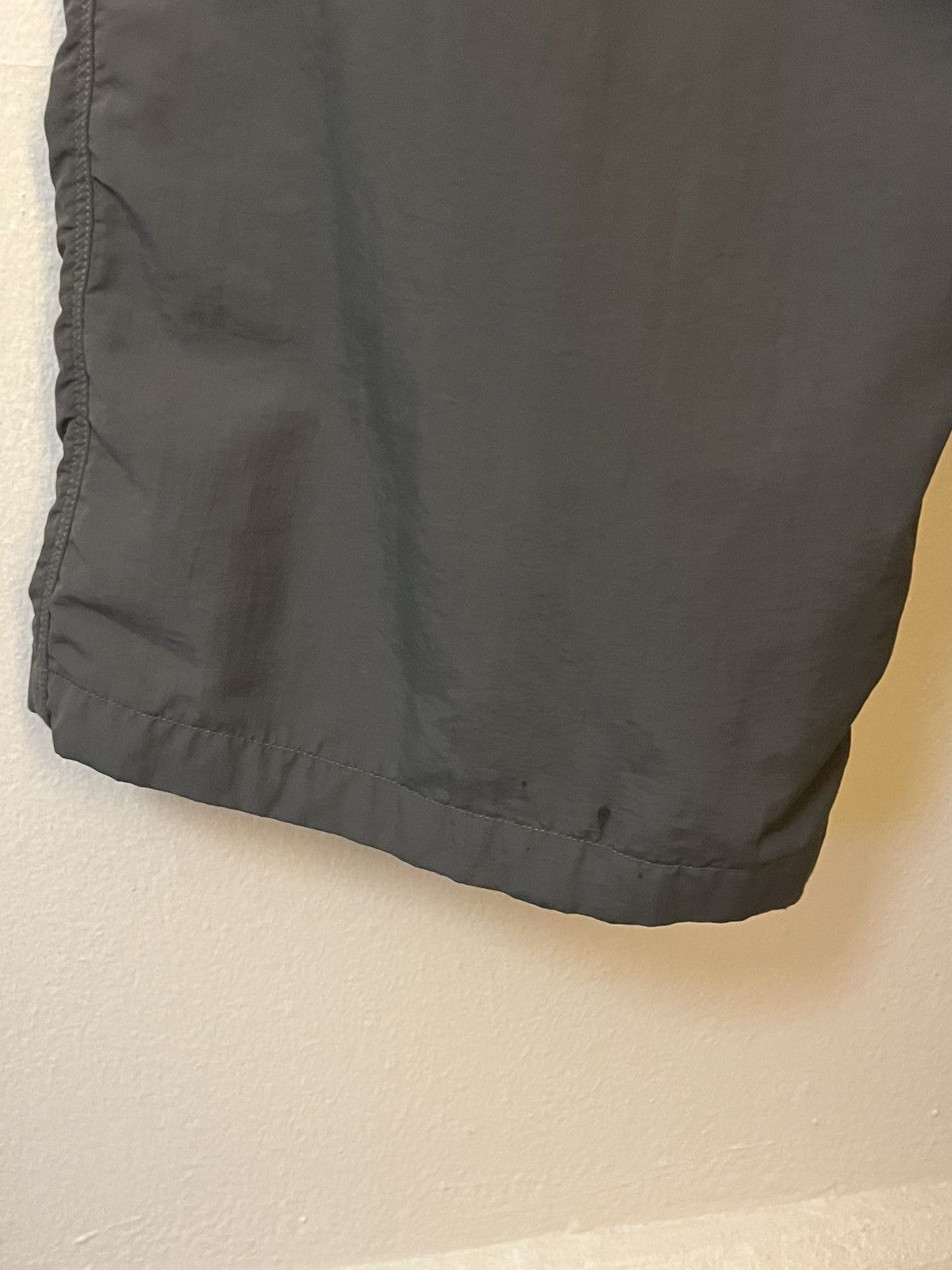 Bryan Jimenez Bryan Jimenez Nylon Station Trousers Size US 35 - 5 Thumbnail
