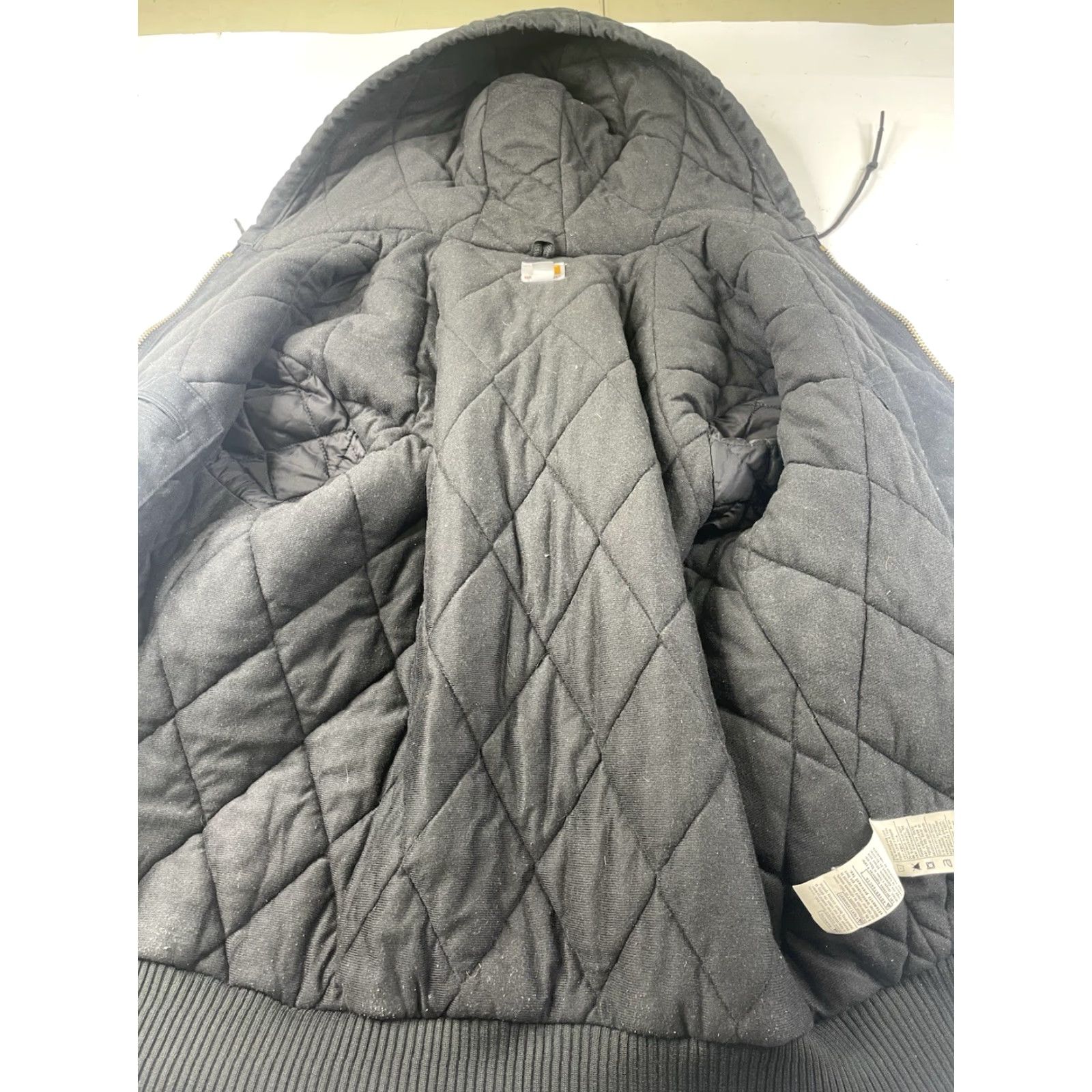 Carhartt VINTAGE Carhartt Hooded Quilted Jacket Black XL Men’s J140 USA Union Made Workwear Size US XL / EU 56 / 4 - 3 Thumbnail