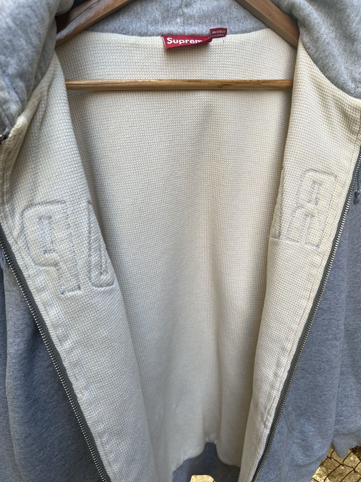 Supreme Vintage OG Supreme Arc Logo Thermal Lined Zip-Up Hoodie Size US XL / EU 56 / 4 - 7 Thumbnail