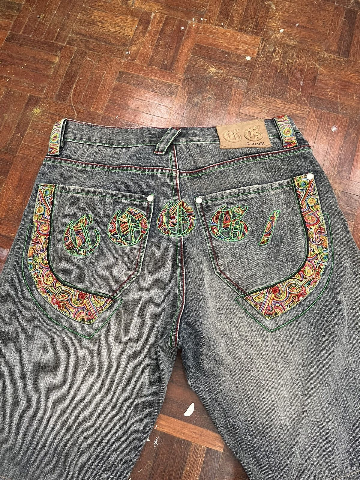 Coogi 🔥Coogi Tribal Multicolour Embroidered Cropped Jeans Size US 35 - 10 Thumbnail