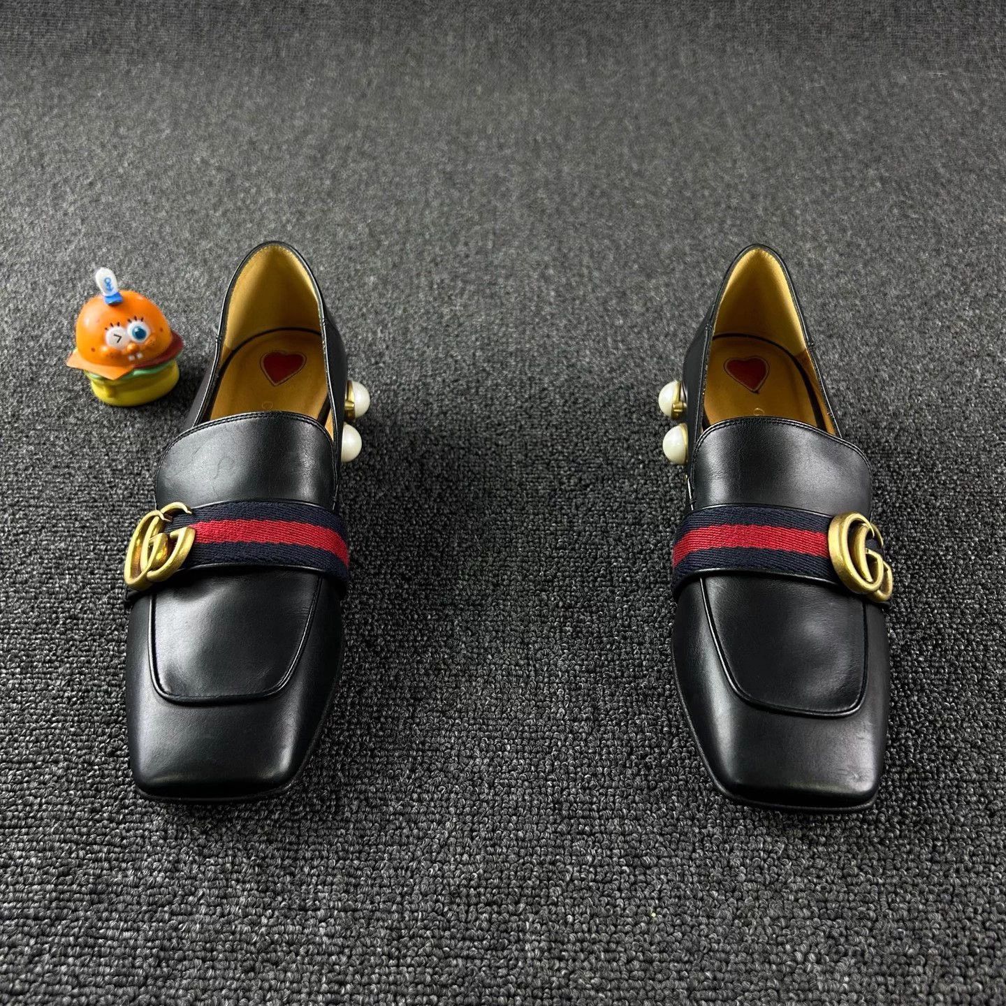 Gucci Gucci Black Loafer GG Pearl Tassel 36 Size US 5 / IT 35 - 2 Thumbnail