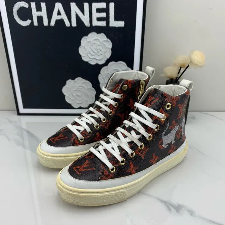 Louis Vuitton Louis Vuitton Brown Stellar Sneakers for Women 0079 Size US 4 / IT 34 - 1 Thumbnail