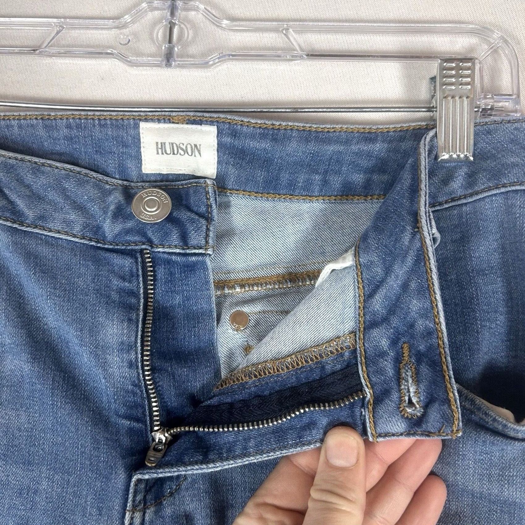 Hudson Hudson Bacara Crop Straight Cuffed Jeans Womens 27 Medium Wash Denim Mid Rise Blue 5-Pocket Logo Zip Mens? Womens Size 27" / US 4 / IT 40 - 2 Thumbnail