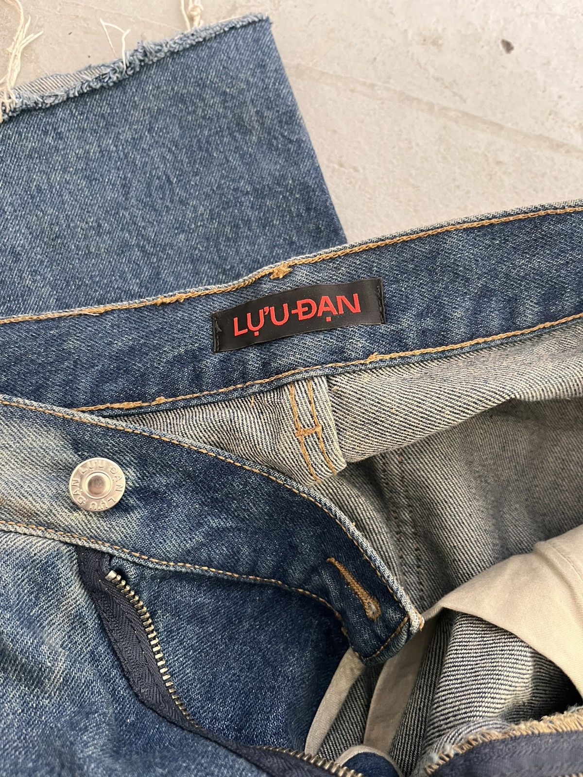 LUU DAN Luu Dan side zipper Dumpster Jeans Size US 30 / EU 46 - 5 Thumbnail
