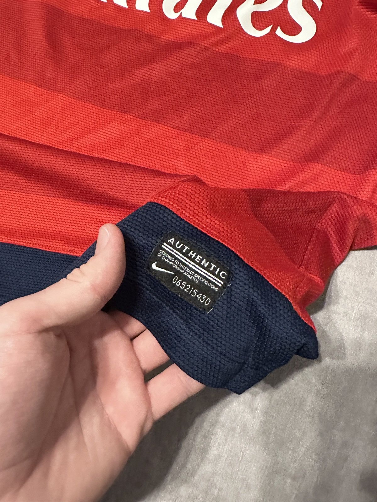 Jordan Brand × Nike PSG Nike 2012/2013 AWAY Football Shirt Jersey Y2K Size US M / EU 48-50 / 2 - 4 Thumbnail