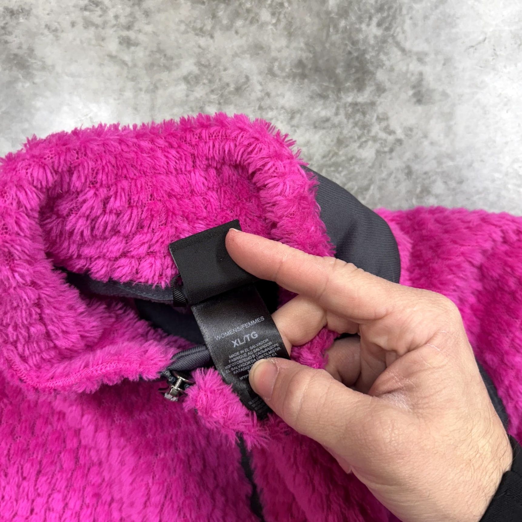 The North Face VINTAGE The North Face Jacket Womens XL Pink Fuzzy Fleece Softshell Full Zip Warm Hybrid Size XL / US 12-14 / IT 48-50 - 4 Thumbnail