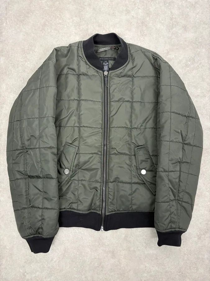 Marc Jacobs 2010s Marc Jacobs Olive Quilted Nylon Bomber Jacket Size US M / EU 48-50 / 2 - 1 Thumbnail