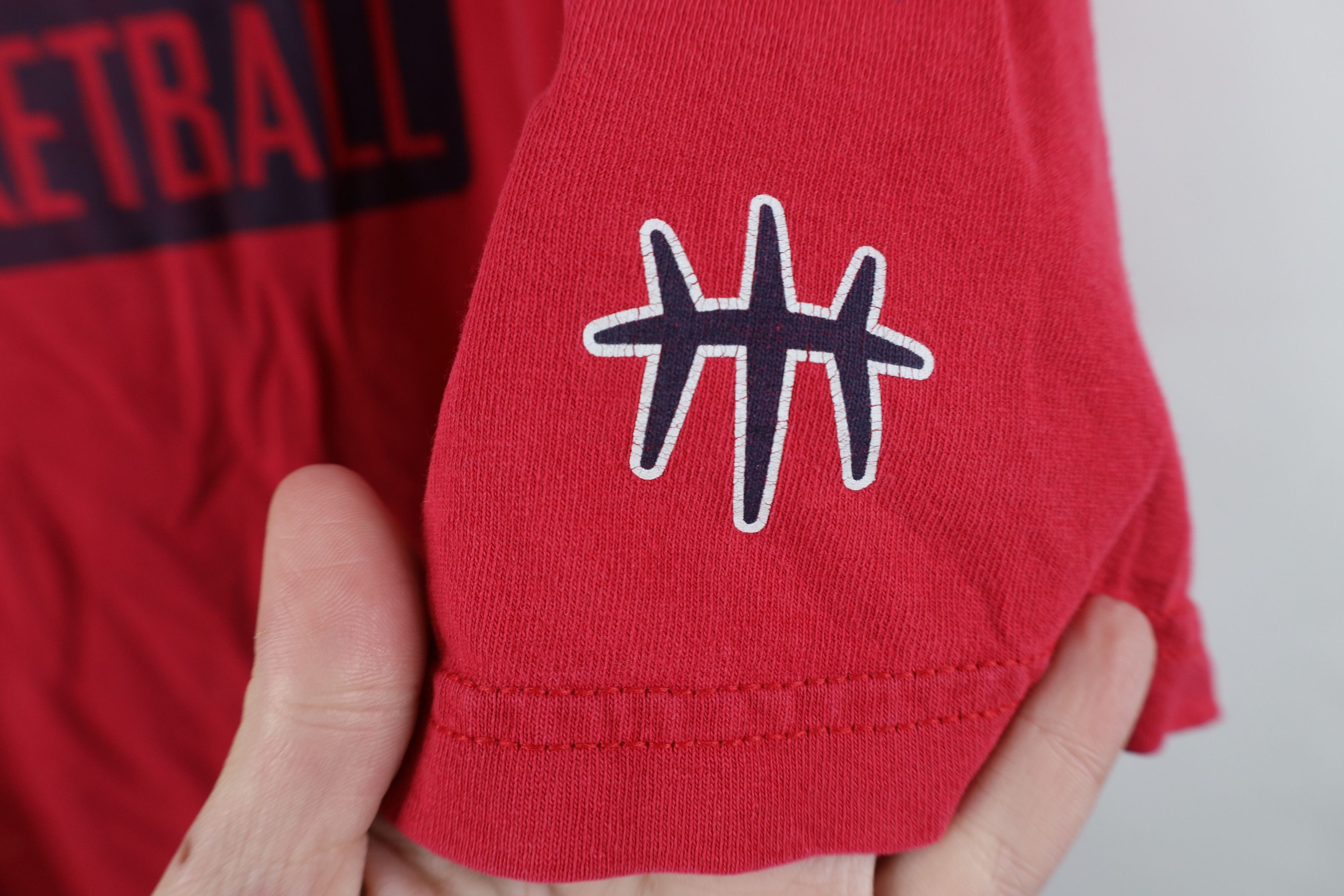 Nike Vintage Nike Basketball Team USA Short Sleeve T-Shirt Red Size US XXL / EU 58 / 5 - 4 Thumbnail