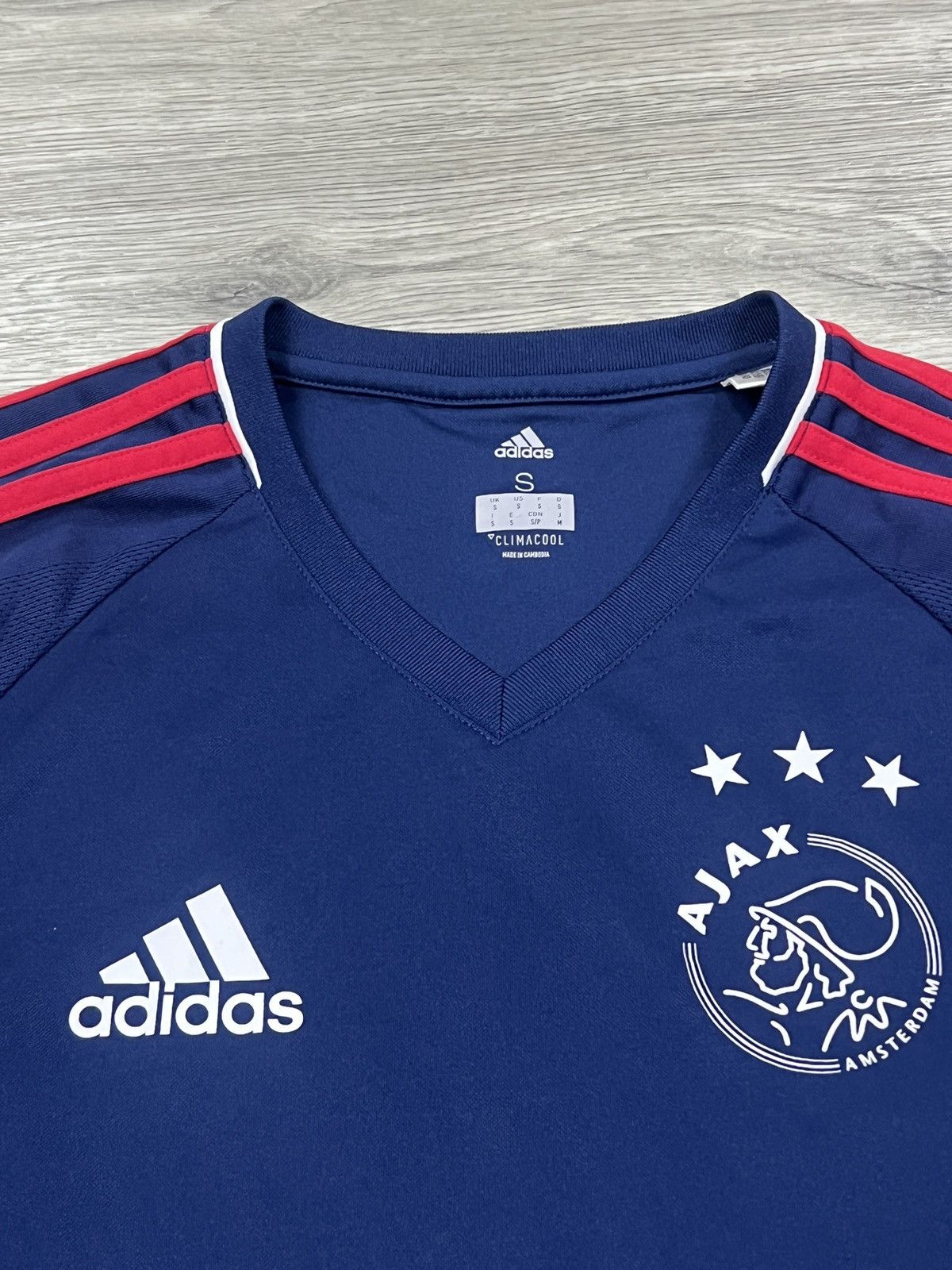 Adidas Adidas Ajax Amsterdam 2017/2018 Training Navy Blue Jersey Size US S / EU 44-46 / 1 - 3 Thumbnail