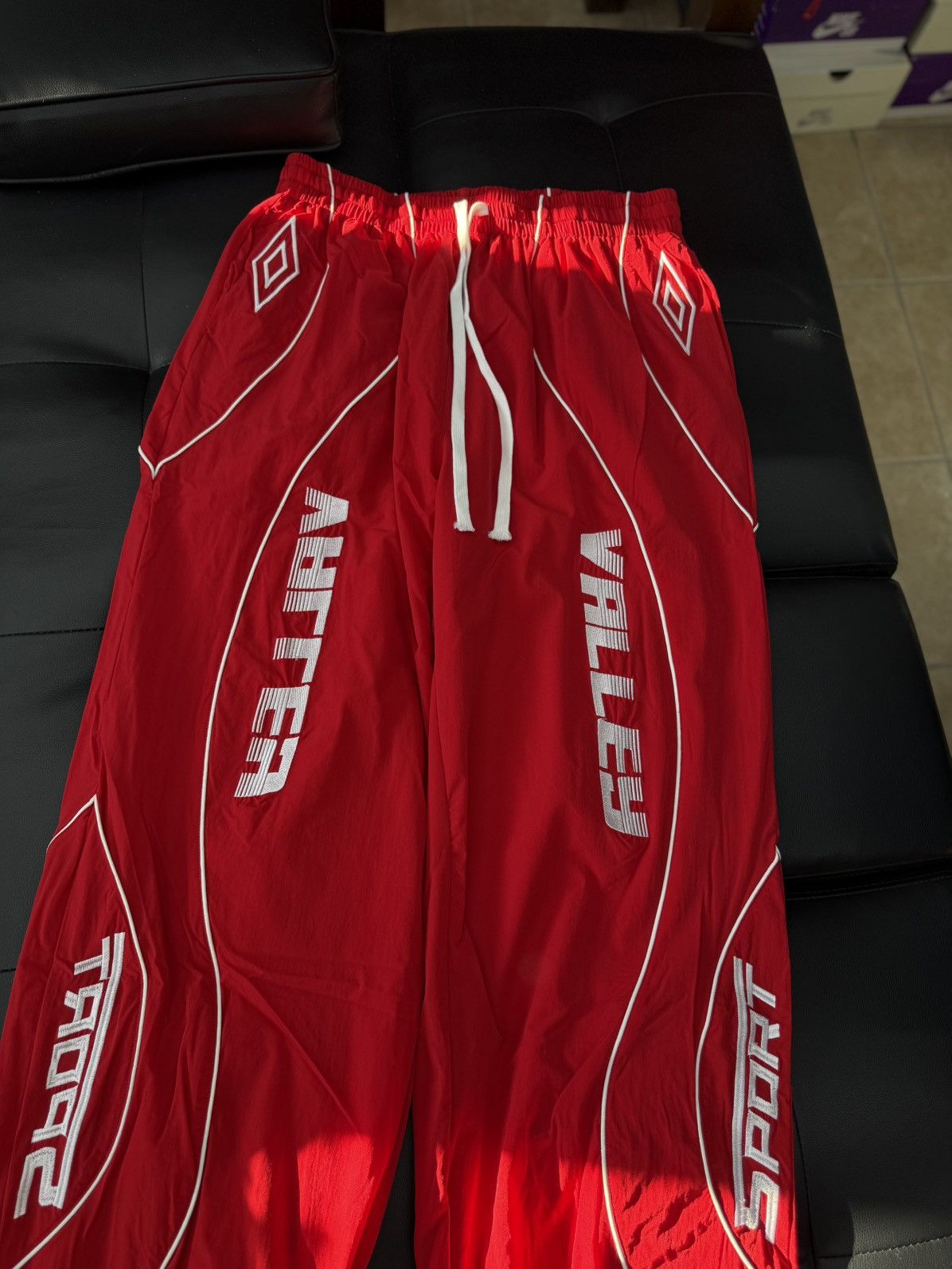 Vale Valley Red Baggy Shorts Brand New Size M (NEW) Size US 31 - 4 Thumbnail