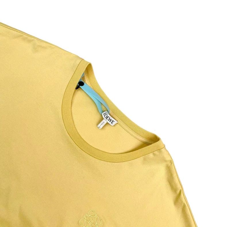 Loewe LOEWE Yellow embroidered logo round neck short sleeve Size S / US 4 / IT 40 - 3 Thumbnail