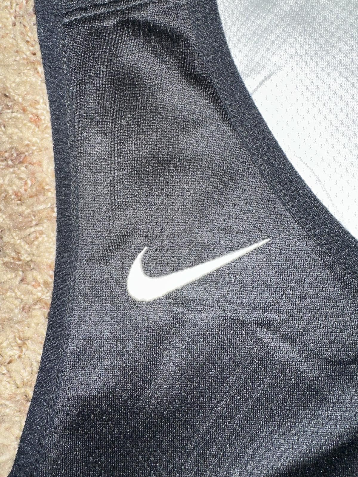 Nike Nike Men’s Reversible Basketball Game Black/White Jersey Size US L / EU 52-54 / 3 - 2 Thumbnail
