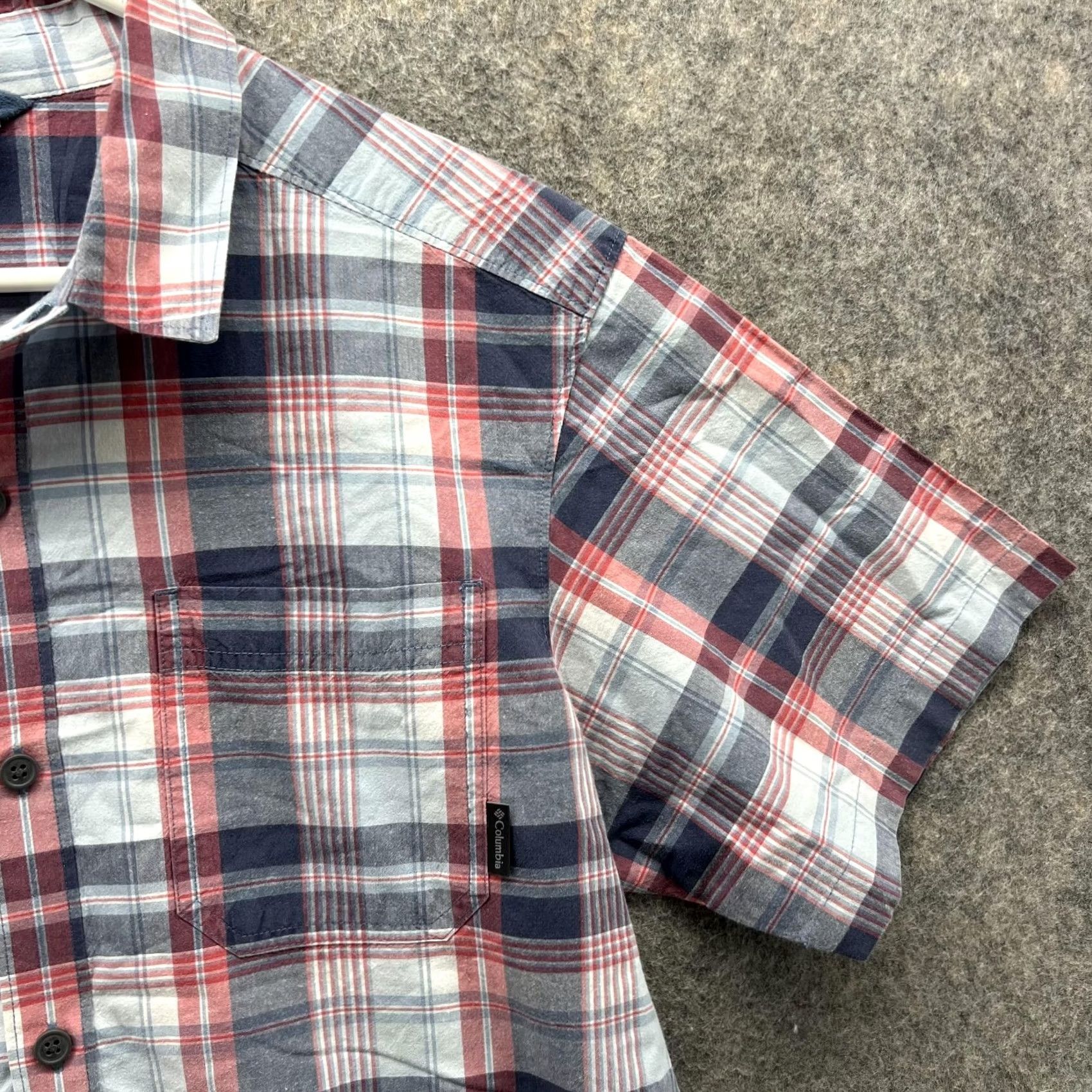 Vintage VINTAGE Columbia Shirt Men Medium Adult Blue Plaid Button-Up Short Sleeve Casual Size US M / EU 48-50 / 2 - 4 Thumbnail