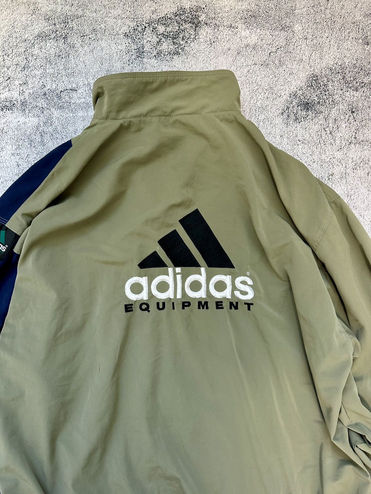 Adidas Vintage Adidas Equipment Double-Sided Jacket Big Logo E Size US L / EU 52-54 / 3 - 9 Thumbnail