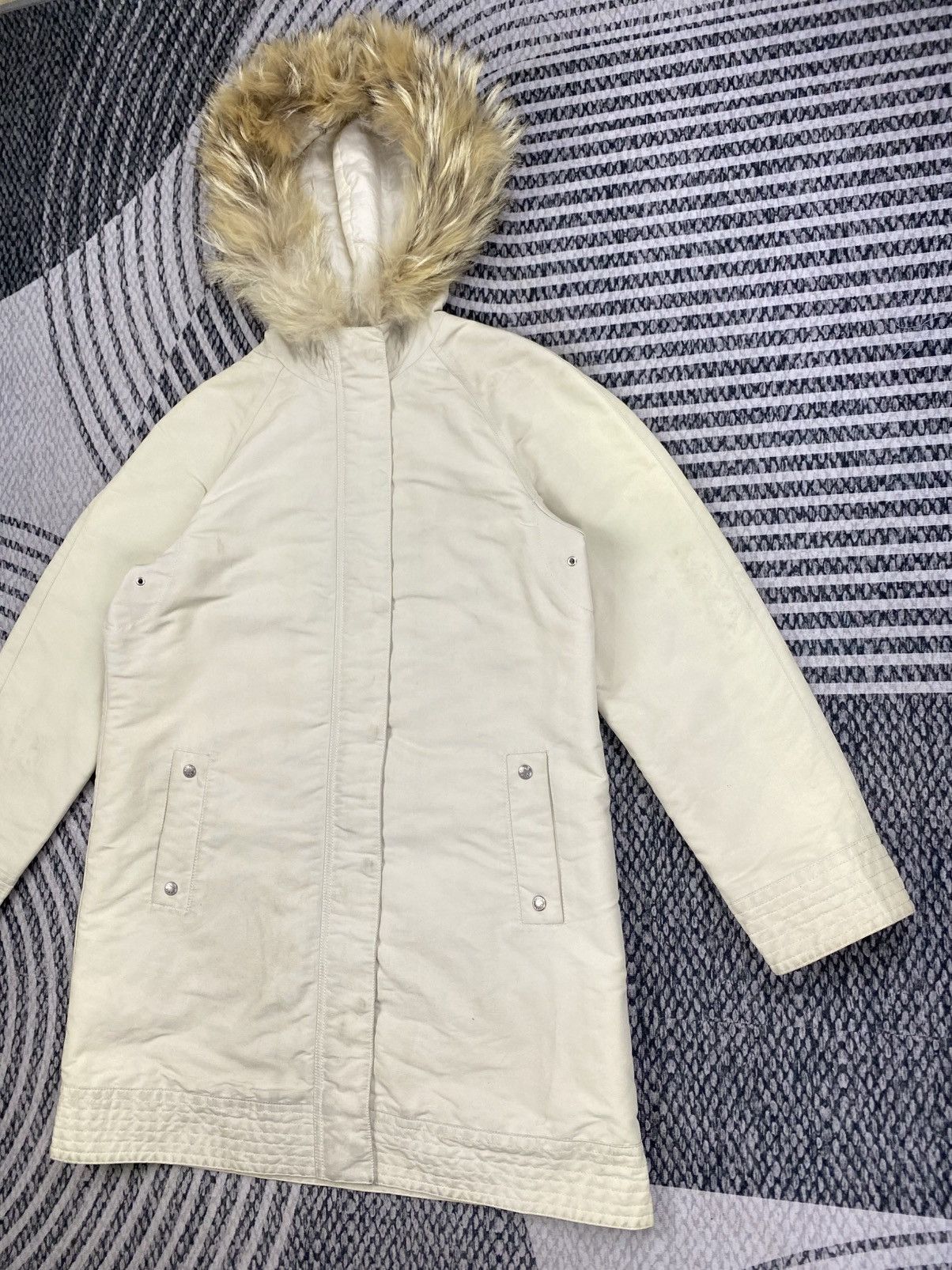 Japanese Brand Vintage Beating Heart Faux Fur Hooded Parka Jacket Size US M / EU 48-50 / 2 - 4 Thumbnail