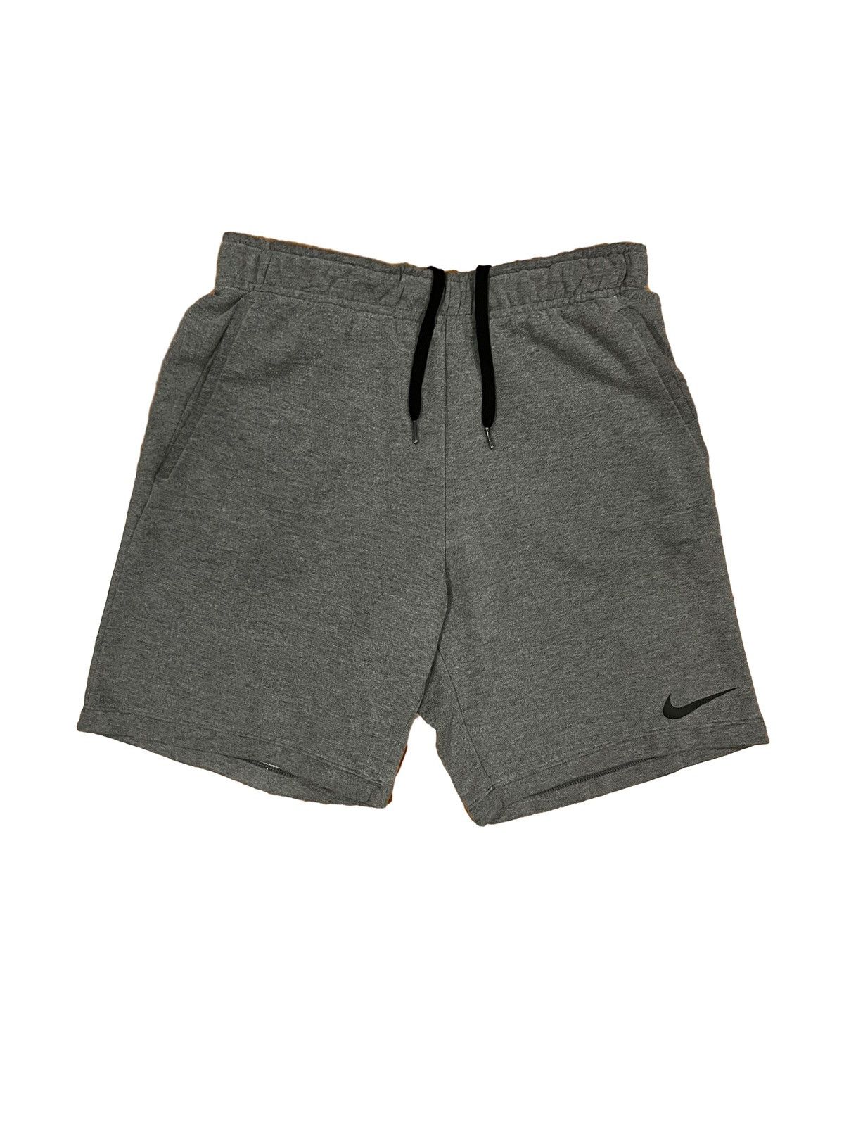 Nike Nike Gray Shorts Size US 32 / EU 48 - 1 Thumbnail