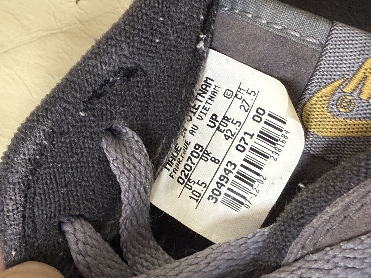 Nike Vibtage Nike Suede Sneackers Y2K RARE Size US 9.5 / EU 42-43 - 18 Thumbnail