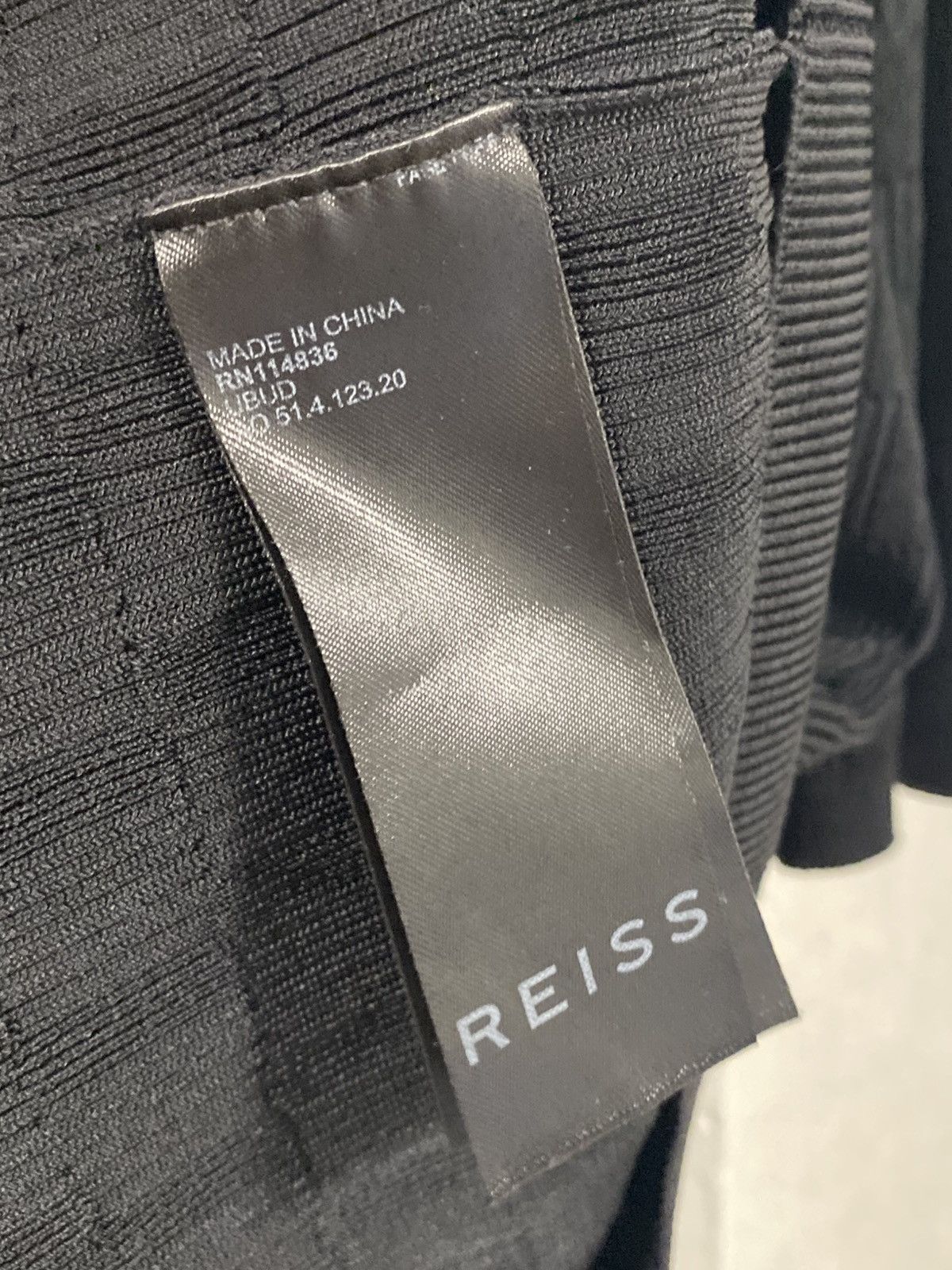 Reiss Reiss Luxury Weaving Black Polo Shirt Size: L Size US L / EU 52-54 / 3 - 4 Thumbnail