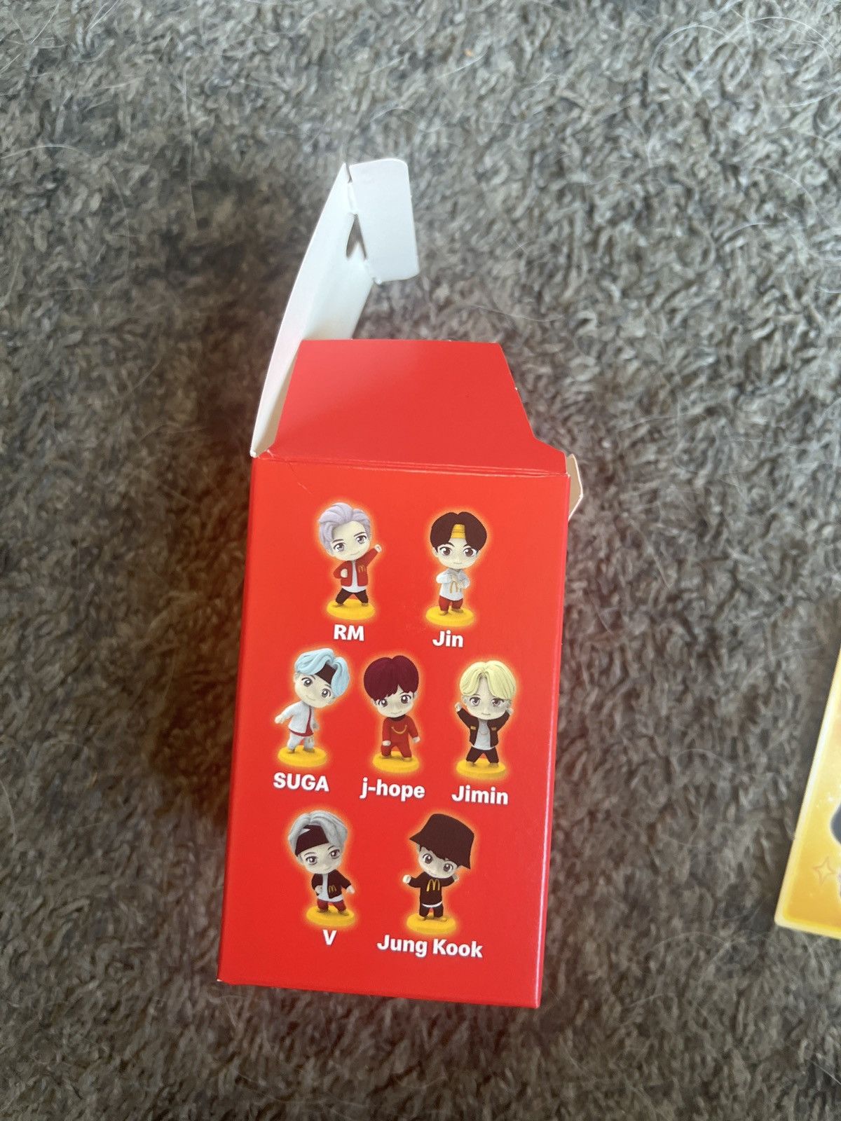 Hypebeast 2025 McDonald’s TinyTAN Jung Kook Figure Size ONE SIZE - 8 Thumbnail