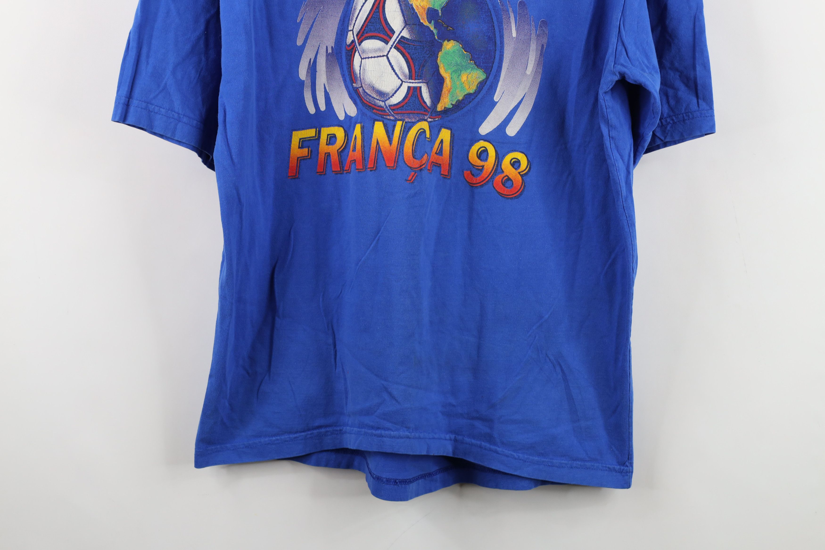 Vintage Vintage 90s World Cup France Brasil Soccer Football T-Shirt Size US M / EU 48-50 / 2 - 3 Thumbnail