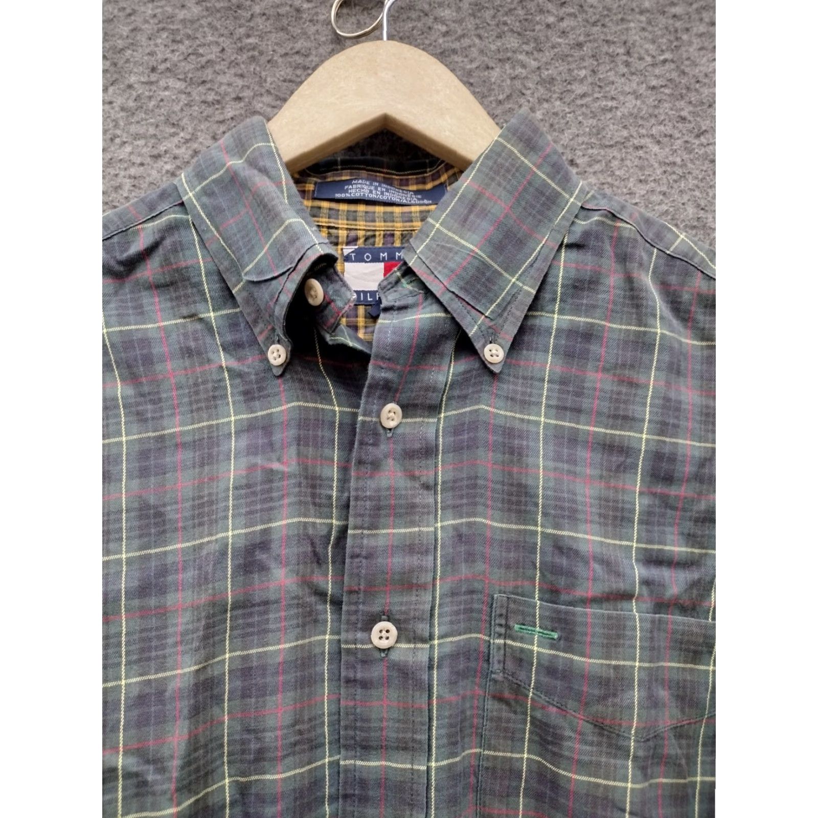Tommy Hilfiger Tommy Hilfiger Shirt Adult Men S Plaid Multicolor Button-Down Size US S / EU 44-46 / 1 - 3 Thumbnail