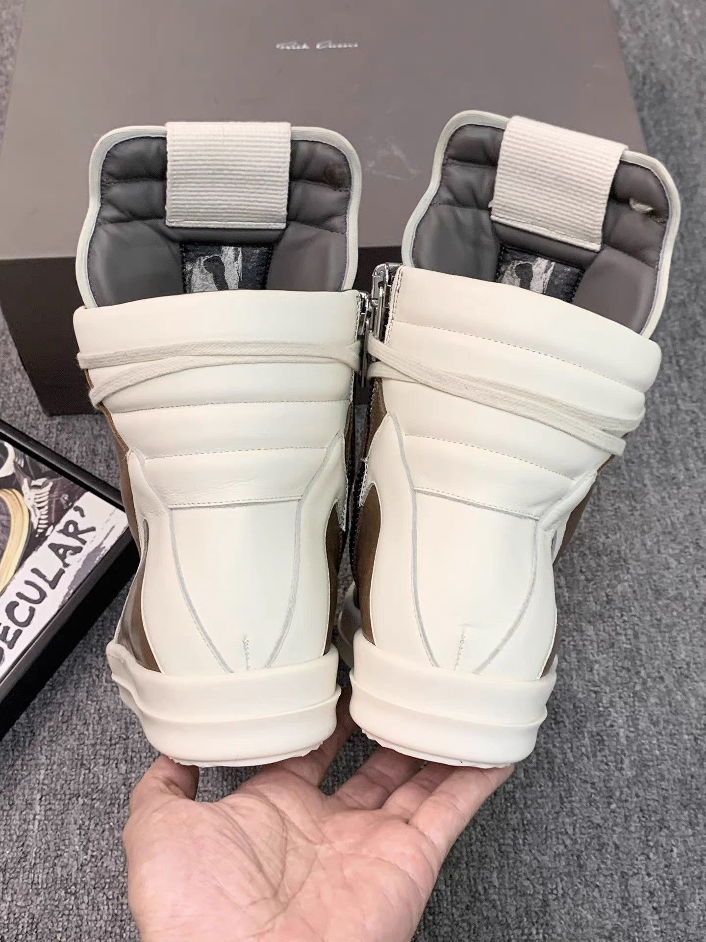 Rick Owens Rick Owens New Vintage Leather Inverted Triangle K34 Size US 8 / EU 41 - 7 Thumbnail