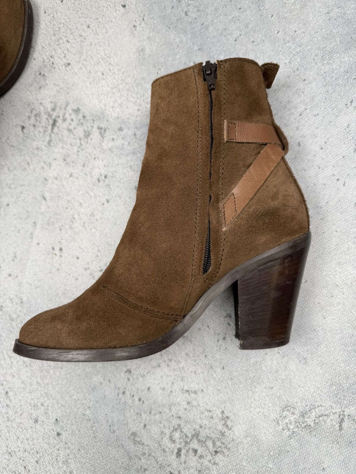Diesel Diesel Suede Leather Heeled Ankle Boots Brown Buckle Strap Size US 8 / IT 38 - 3 Thumbnail