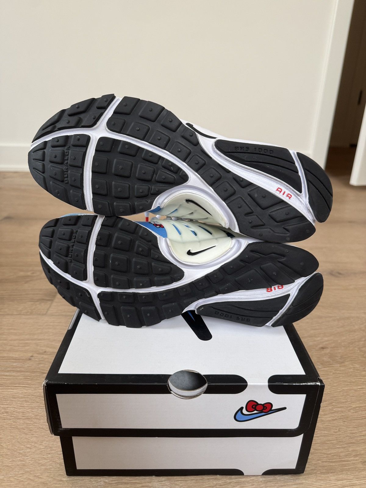 Nike Nike Presto Hello Kitty Size US 9 / EU 42 - 5 Thumbnail