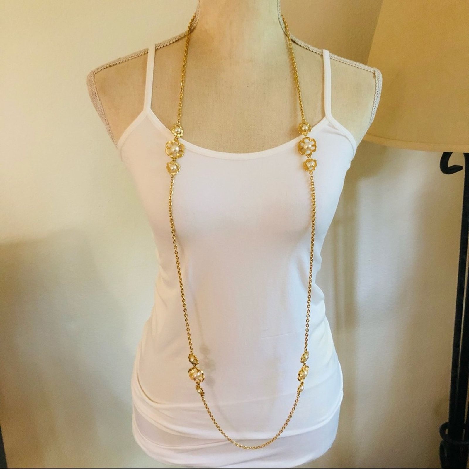Vintage Vintage gold plated faux pearl accent necklace Size ONE SIZE - 1 Thumbnail