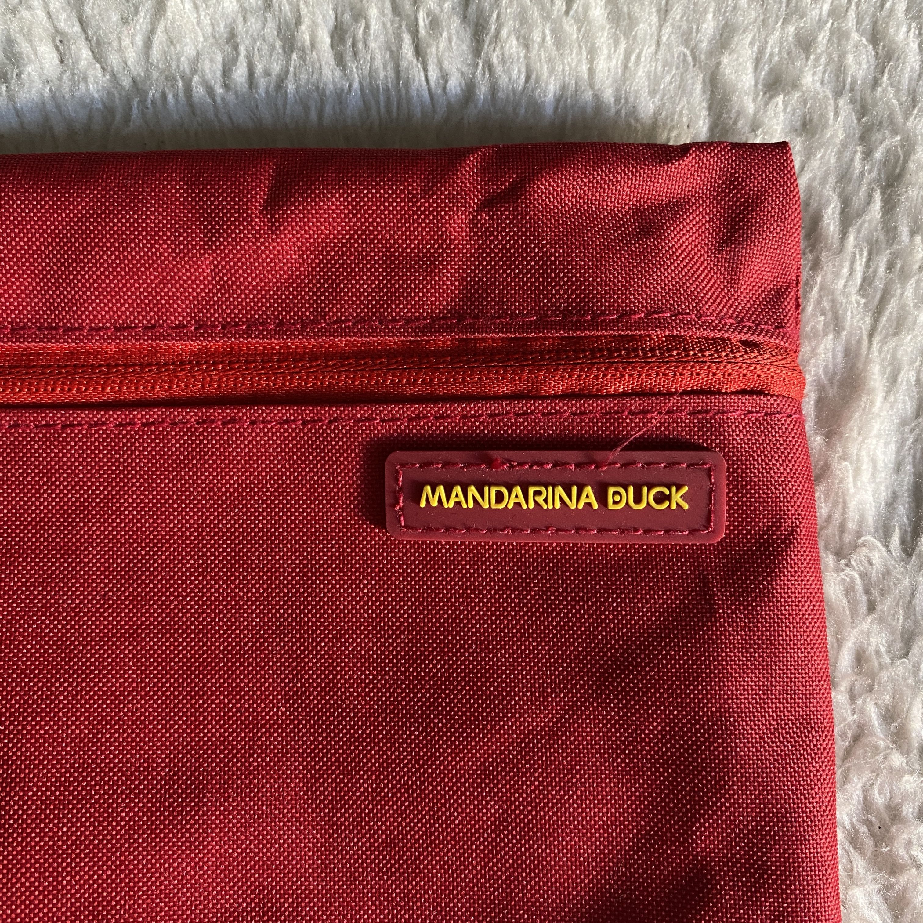 Other Mandarina Duck Amenity Kit Bag – Light Red – Brand New Size ONE SIZE - 10 Thumbnail