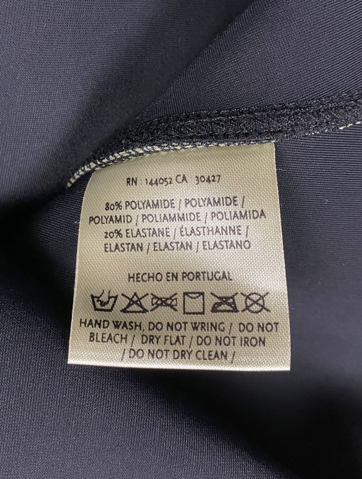 Essentiel Antwerp Essentiel Antwerp Flower Print Neoprene Skirt Size 27" / US 4 / IT 40 - 9 Thumbnail