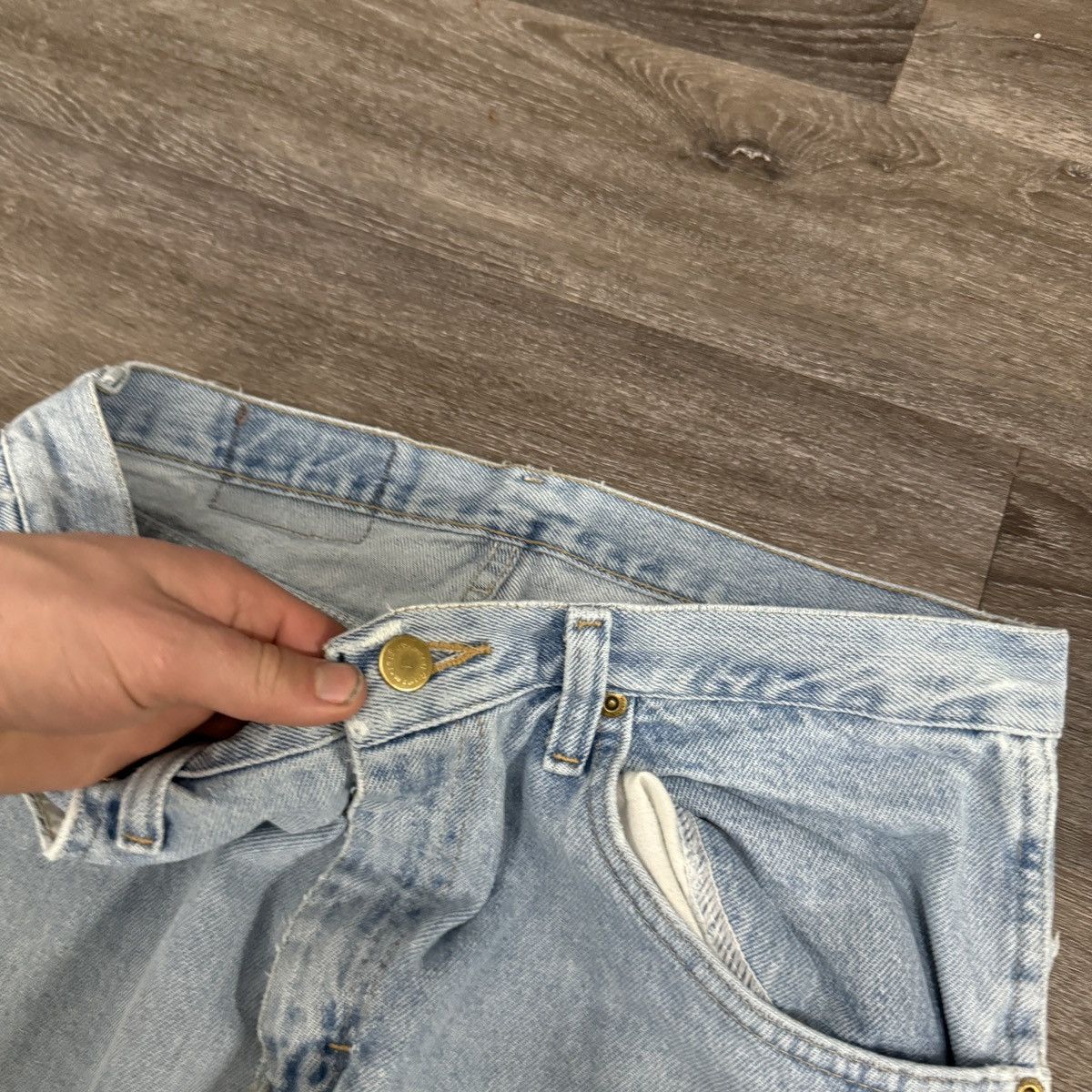 StraightFaded × Vintage × Wrangler Vintage Y2K Wrangler faded distressed essential jeans wide Size US 33 - 5 Thumbnail