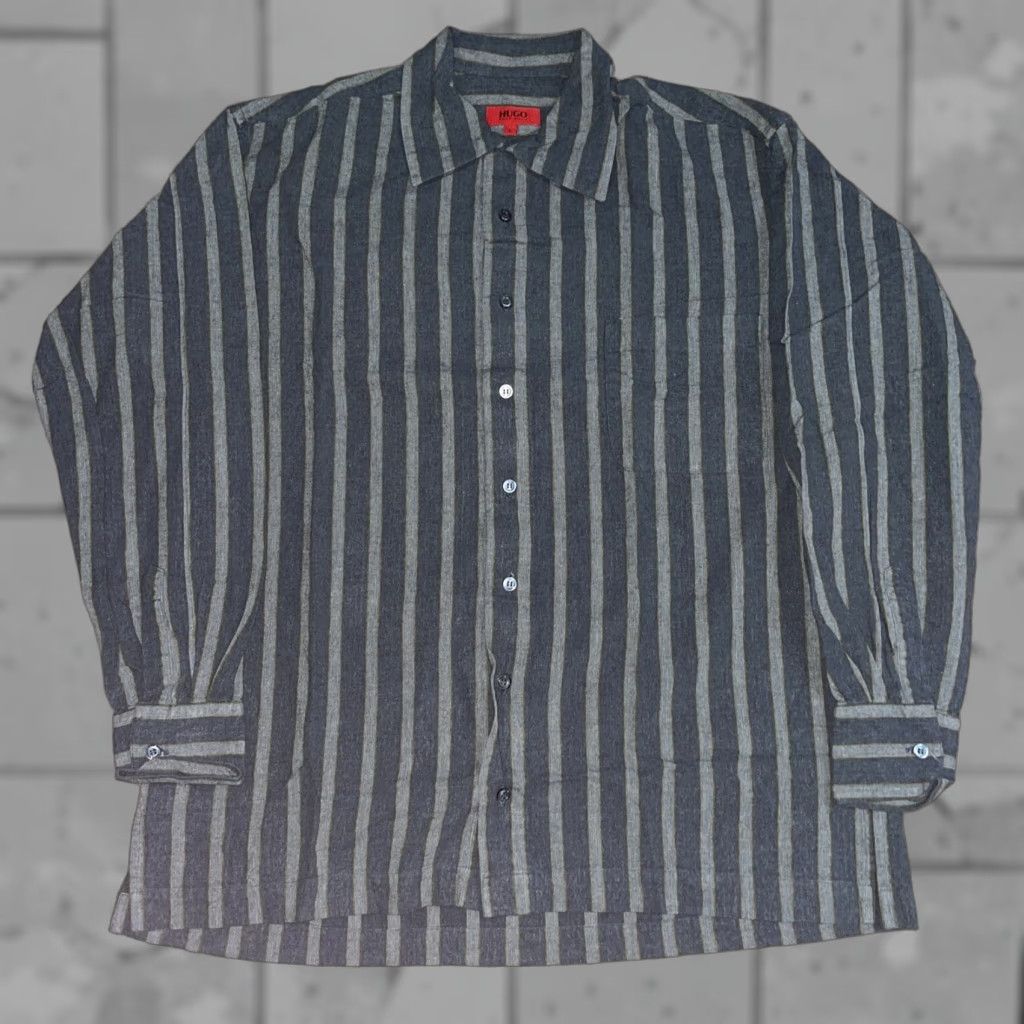 Hugo Boss HUGO BOSS Striped Button-Up Shirt Mens L Long Sleeve Gray, Button-Up, Regular, Men, Pre-owned, Shirt, Hugo Boss, Striped, L Size US L / EU 52-54 / 3 - 1 Thumbnail
