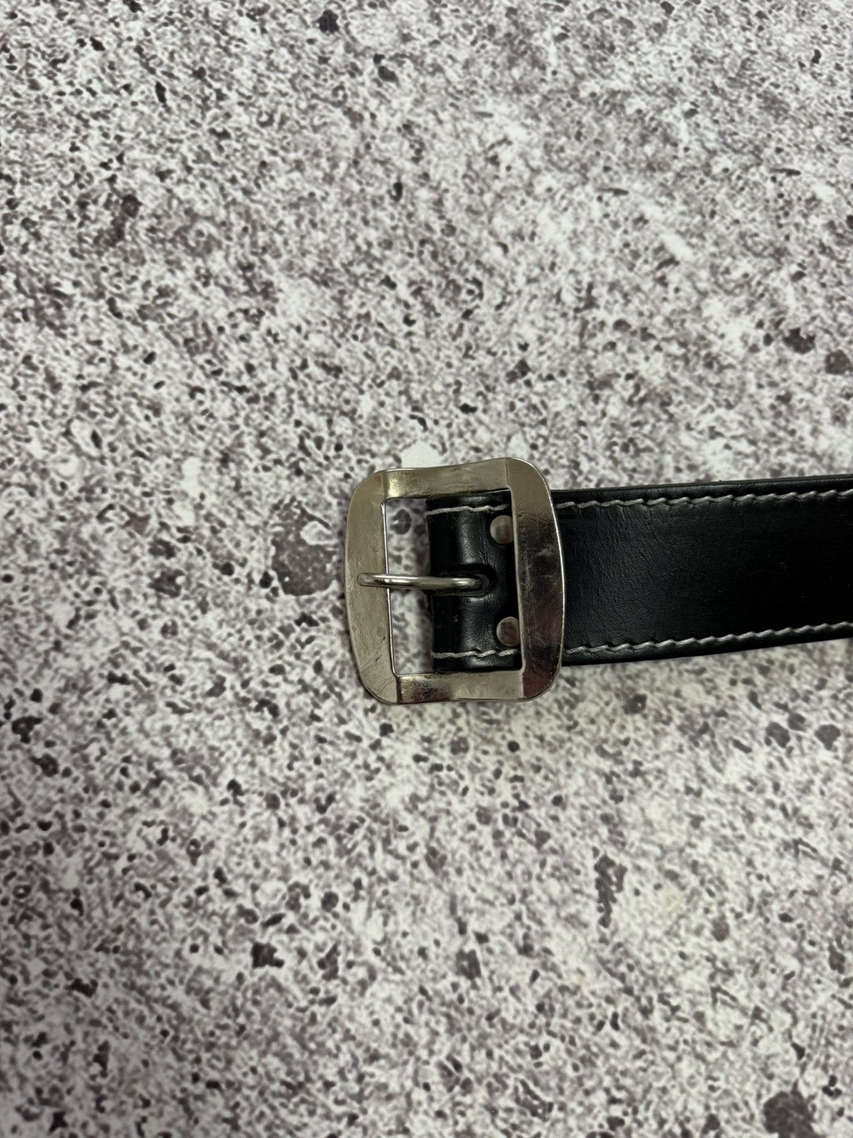 Etro Vintage Luxury Etro Leather Cows Belt Japanese Brand Size ONE SIZE - 6 Thumbnail