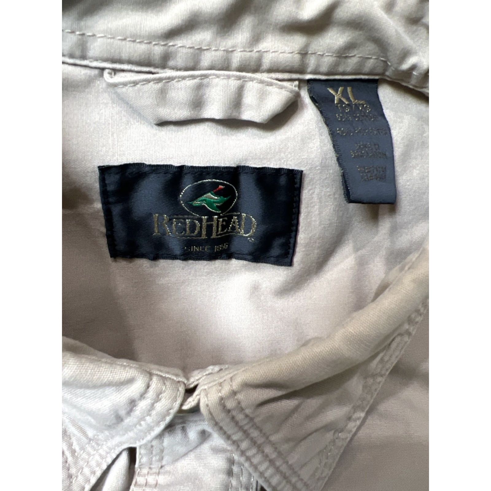Vintage RedHead Men's XL Khaki Button-Up Shirt Short Sleeve with Front Pockets and Pleated Back Size US XL / EU 56 / 4 - 5 Thumbnail
