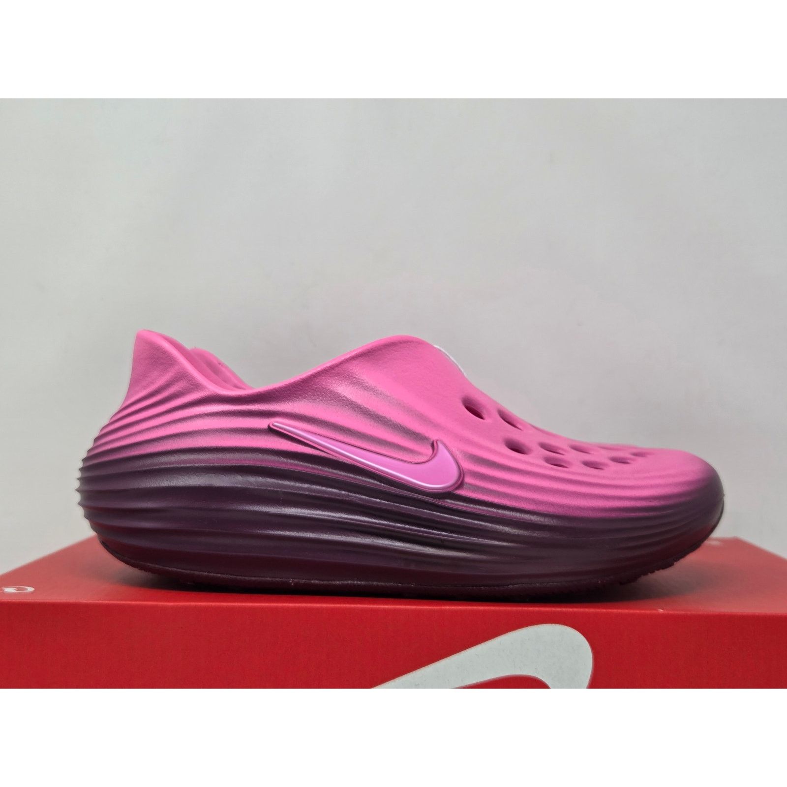 Nike DS Nike ReactX Rejuven8 WMNS PINK SPELL HV5062-603 Size US 6 / EU 39 - 5 Thumbnail