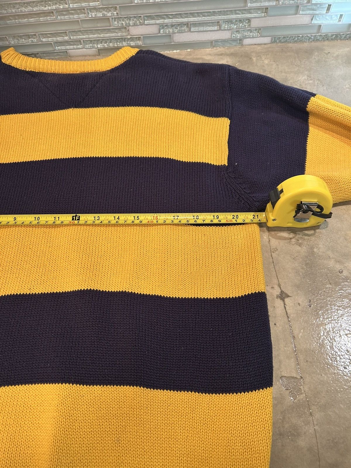 Tommy Hilfiger Tommy Hilfiger Yellow and Navy knit sweater Size US XL / EU 56 / 4 - 5 Thumbnail