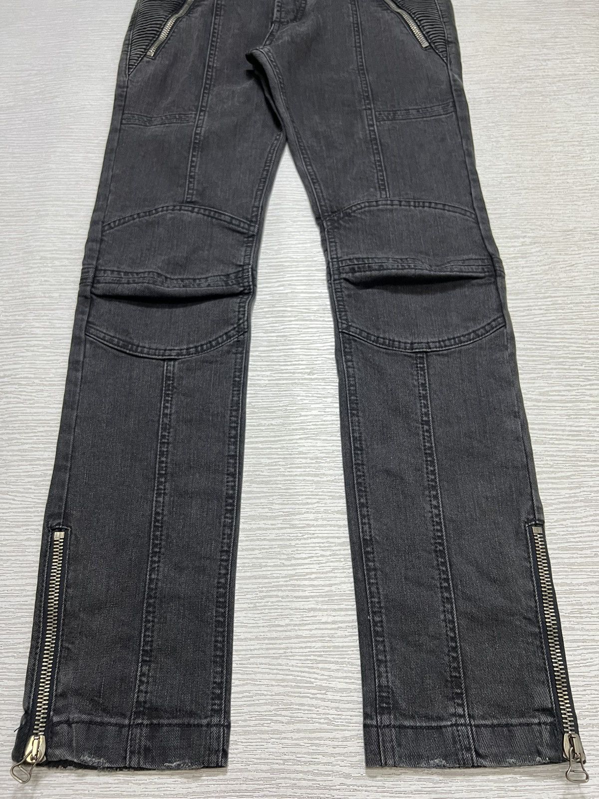 Pierre Balmain Pierre Balmain - Washed Zip Pocket Ankle Zip Biker Jeans Size US 32 / EU 48 - 5 Thumbnail